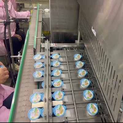 Máquina de preenchimento e vedação de alimentos para gatos em conserva